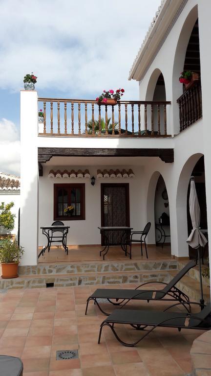 Casa Roble Bed and breakfast