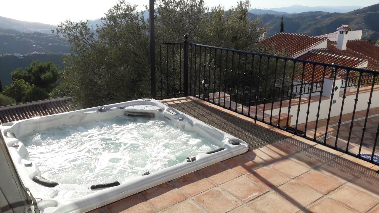 Casa Roble Bed and breakfast